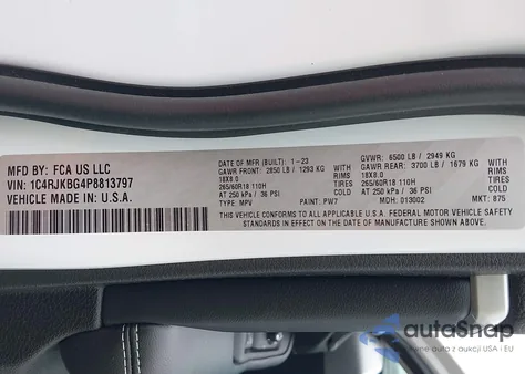 2023 Jeep Grand Cherokee L Limited 4X4 из США, поврежденный, VIN 1C4RJKBG4P8813797